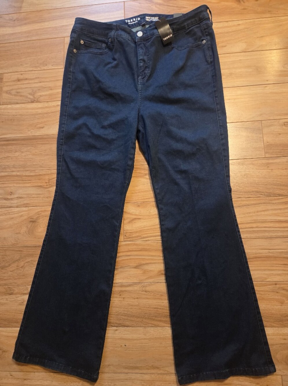 Torrid Trio Fit Slim Boot Jeans High waist LIMITLESS STRETCH 16-20R NWT